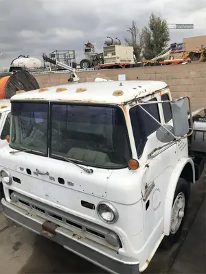 Used FORD C700 Cab Chassis trucks California US | Lillo Machinery #1403833