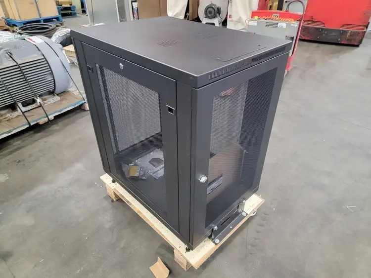 New | in-Stock STARTECH RK1833BKM Misc Electrical & Power Parts British Columbia CA | Lenmark #248642
