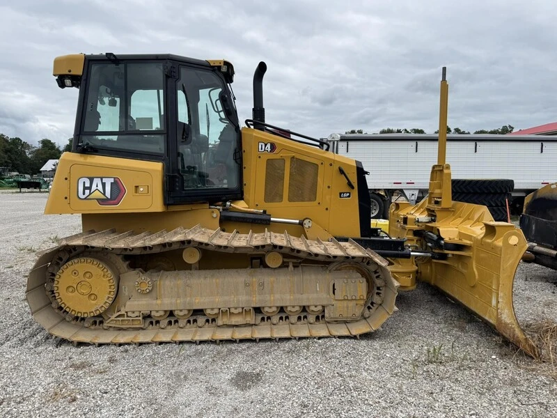 USED 2022 Caterpillar D4 LGP