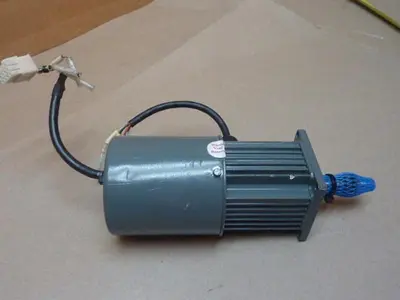 NEW YASKAWA ELECTRIC USASEM-01YRW11