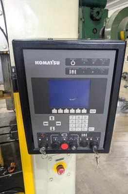 USED 2007 KOMATSU PRESSES KOMATSU E2W200-SVS PRESS