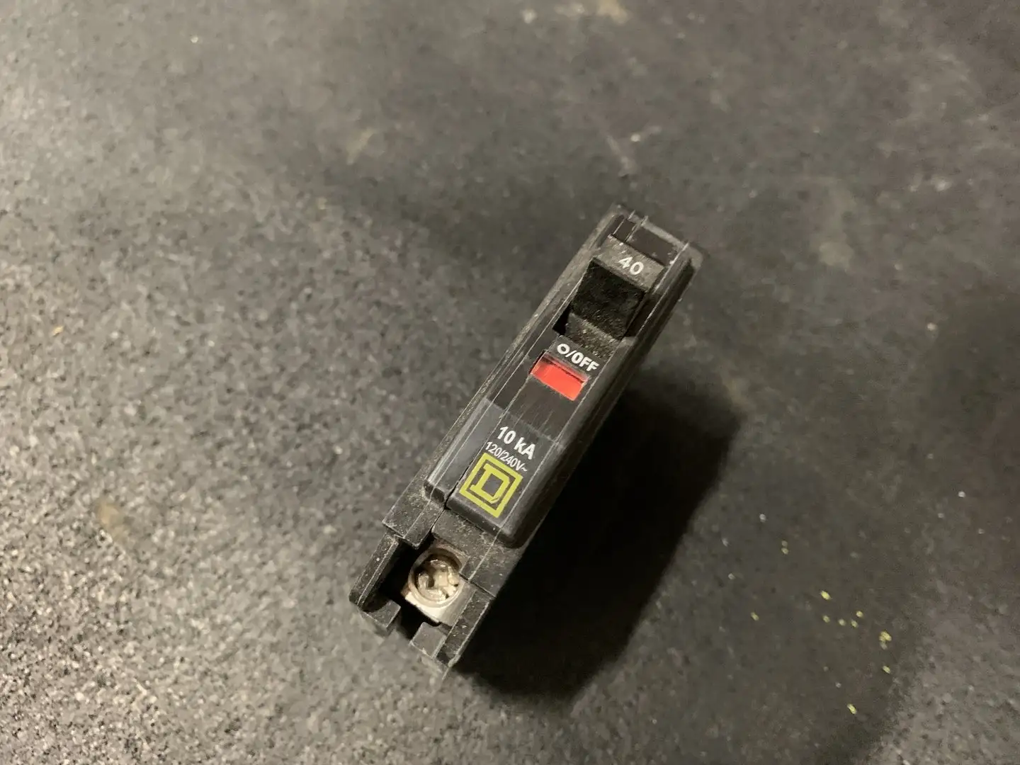 Used SQUARE D QO140 Switchgears British Columbia CA | Lenmark #244248