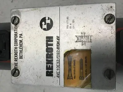 USED REXROTH 4WE10E32/CG24N9K4V