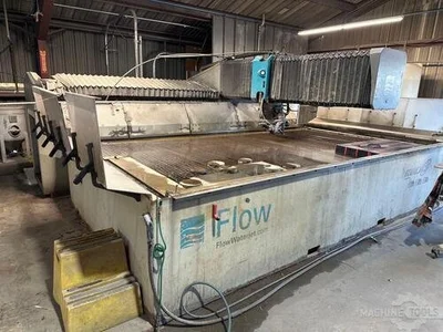 USED 2012 FLOW MACH