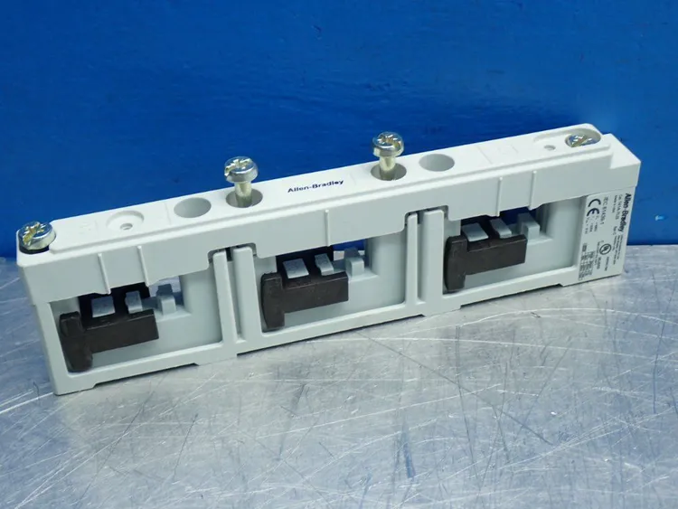 Used ALLEN BRADLEY 141ATU3 Bus Bars & Plugs Ohio US | HGR 24 #872883