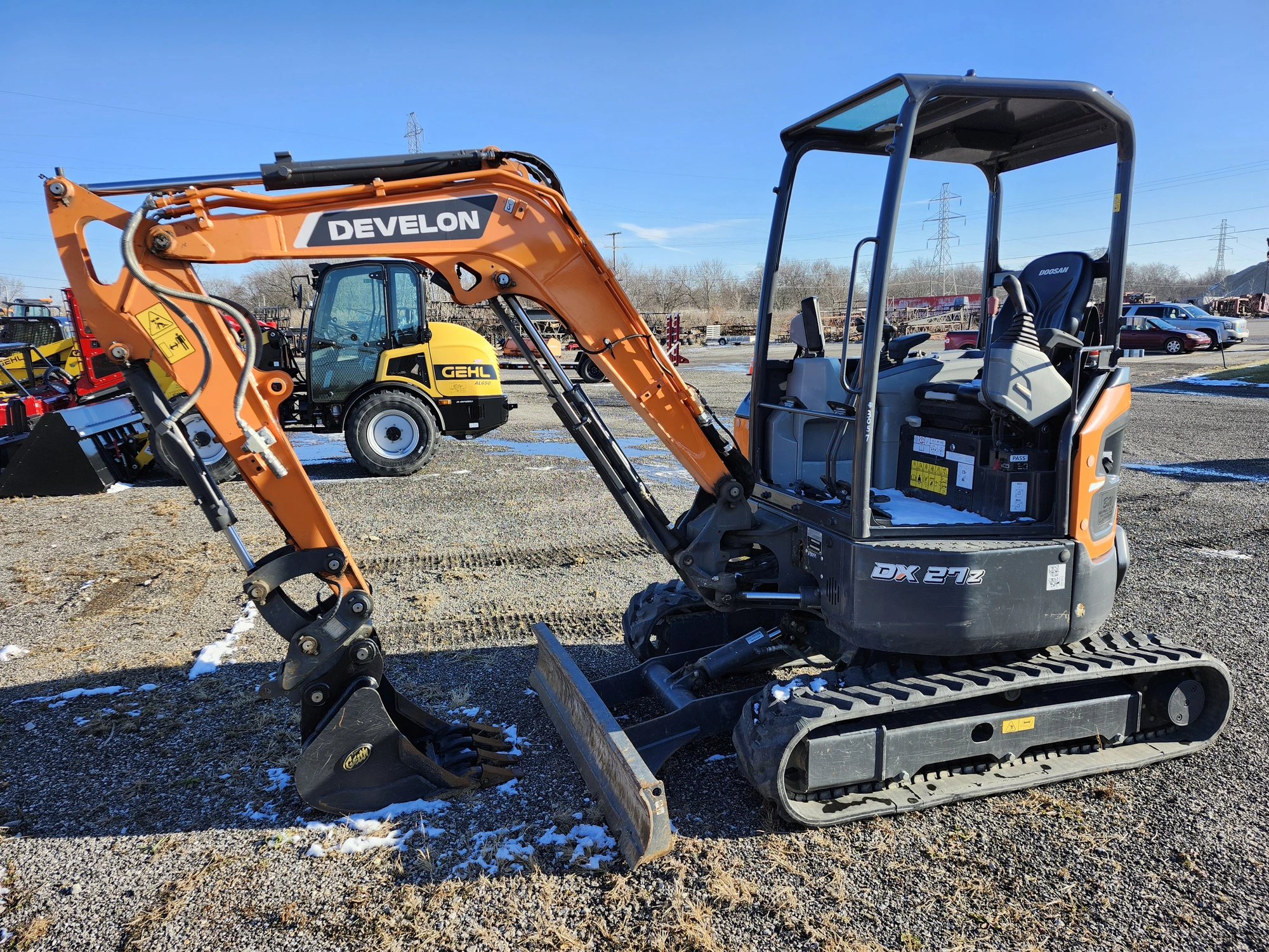 Develon DX27 Mini Excavator
