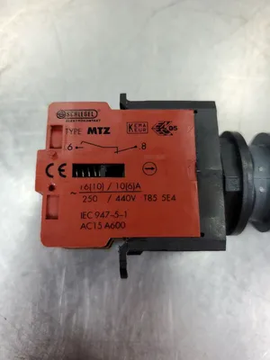 Used Schlegel _UNKNOWN_ Relays & Switches South Carolina US | Palmetto Automation #1163698