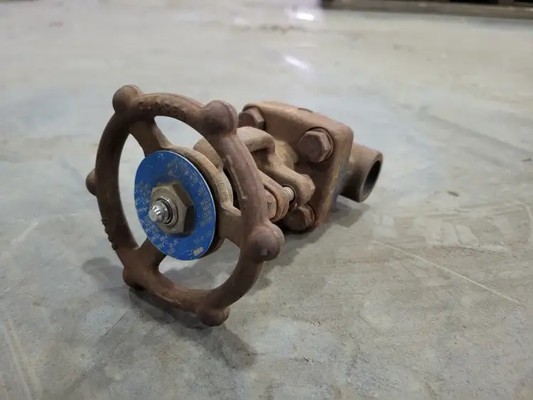 Used OMB 810 Valves/Fittings British Columbia CA | Lenmark #256403