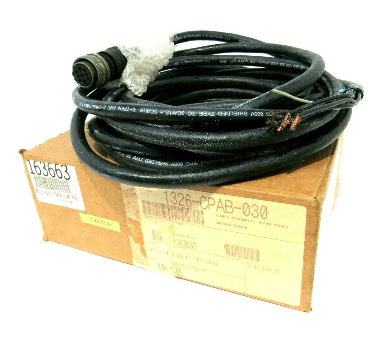 NEW ALLEN BRADLEY 1326-CPAB-30 CABLE ASSEMBLY 1326CPAB30