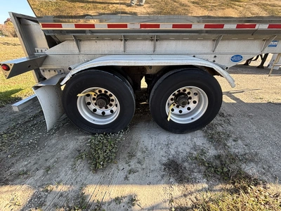 Used 2017 WALKER MILK TANKER TRAILER Tanker Trailers Michigan US | Miedema Asset Management Group #1709476