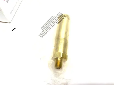 USED GENERANT INLINE RELIEF VALVE, 1/4" MALE TO 1/4" FEMALE, 1275PSI