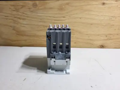NEW ABB A40-30-10-84