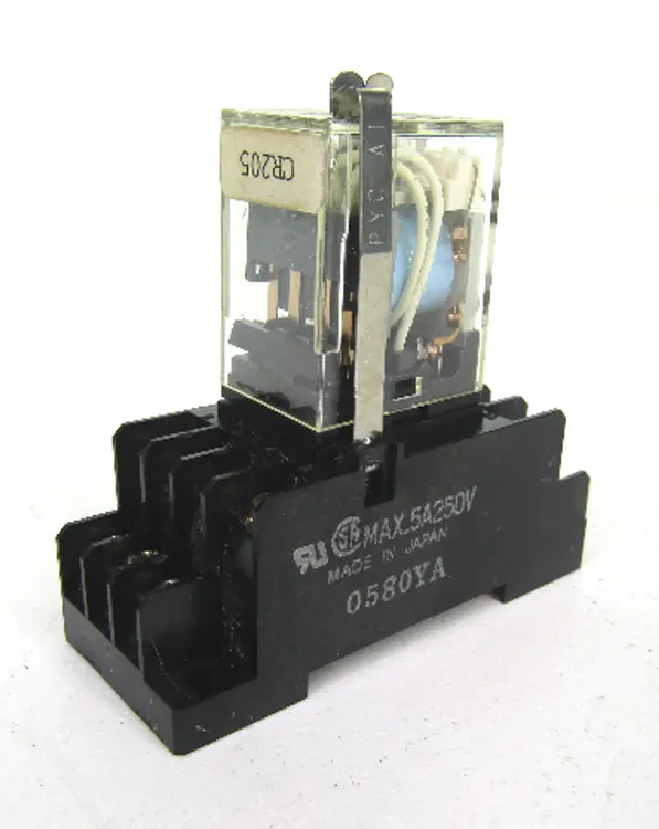 Used OMRON MY4N Relays & Switches Kentucky US | Industrial Parts R Us Inc. #356637
