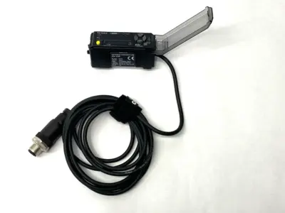 USED KEYENCE DIGITAL CMOS LASER SENSOR AMPLIFIER MAIN UNIT M12 4-PIN