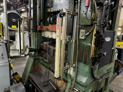 150 TON MINSTER E2-150-42-30 HEVI-STAMPER STRAIGHT SIDE PRESS: YOBRO #23911