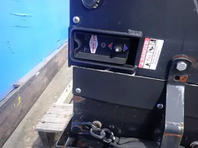 USED TOMMY GATE CO. 1500 LBS