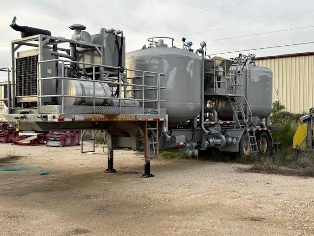 USED YANTAJ JEREH PETROLEUM EQUIPMENT AND TECHNOLOGIES MIXING UNIT