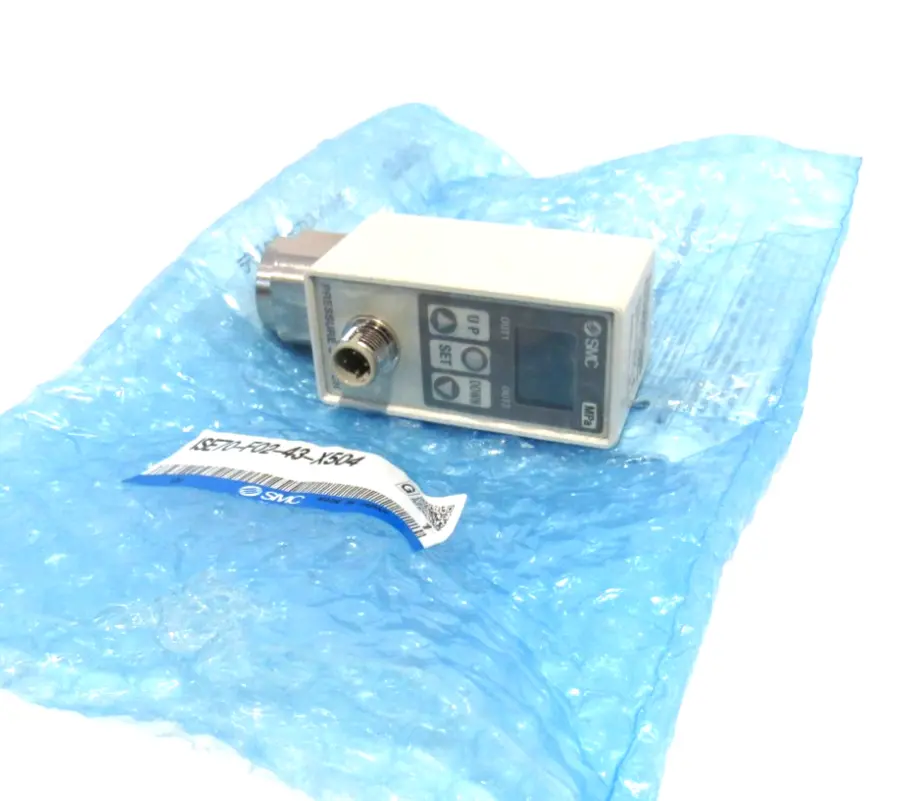 NEW SMC ISE70-F02-43-X504 PRESSURE SWITCH ISE70F0243X504