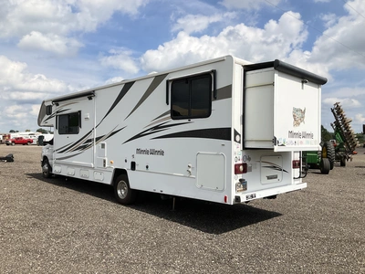Used 2017 WINNEBAGO MINI WINNIE Campers, Caravans, Motorhomes Michigan US | Miedema Asset Management Group #1423583