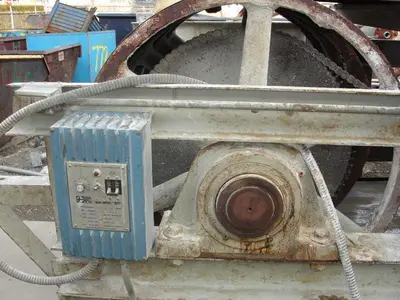 SPC4925  Flaker Sandvik belt flaker 47.5" width, 40' length, Stainless Steel Contact Parts
