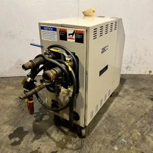 USED 2006 AEC TCU300