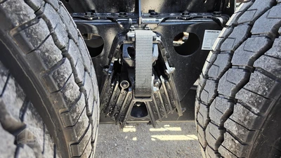 New | in-Stock 2026 INTERNATIONAL HX Conventional trucks Texas US | Roll Off Truck World #1491826