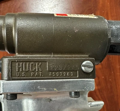 HUCK AIRCRAFT PNEUMATIC RIVETER