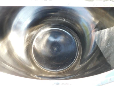 USED SINAEKATO SS TANK 500 GALLON