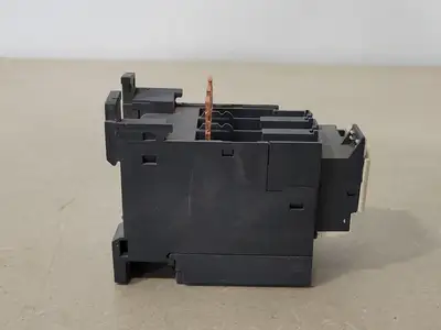USED SCHNEIDER ELECTRIC LRD365