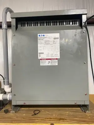 2022 Haas ST-10 Chucker, Tool Presetter, Chip Conveyor, Rigid Tap, 6.5" Hyd Chk, Royal Collet Chk,  **Only 121 Run Time Hours**