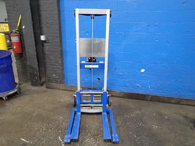 USED GLOBAL ALIFTS