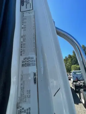 Used 2009 FREIGHTLINER BUSINESS CLASS M2112 Cab Chassis trucks Washington US | Puget Sound Truck Sales #1546526