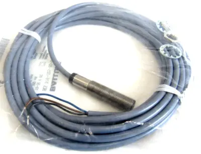 NEW BALLUFF BES 516-325-B0-C-05 INDUCTIVE SENSRO BES 516325B0C05
