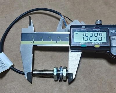 NEW Balluff BES 516-343-E3-SP02