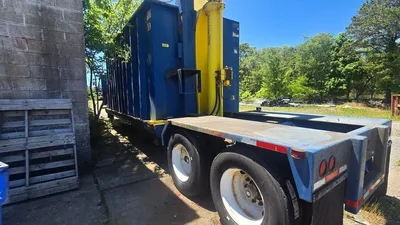 USED 2003 OVERBUILT 10