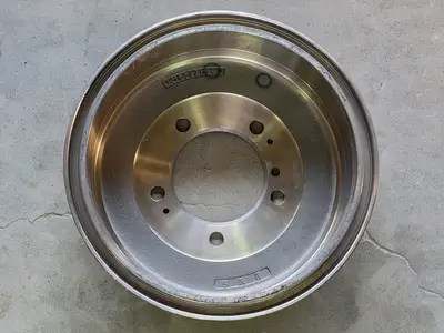 NEW TOYOTA 42431-60250