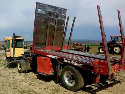USED 2005 NEW HOLLAND BW28