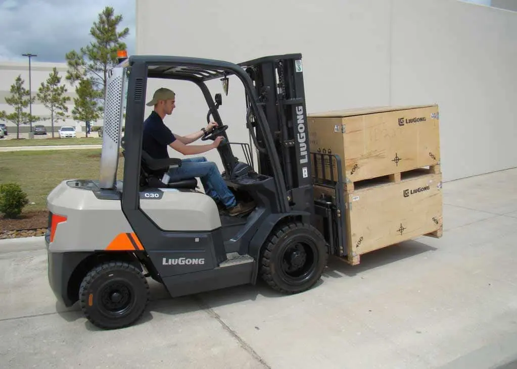 NEW 2026 LG-FORKLIFT CLG2035G-LP