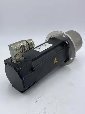 Used SERVO MOTOR SERVO MOTOR AKM 3E-ACDNC-00 Servo Motors | ND Industrial Surplus #1216185