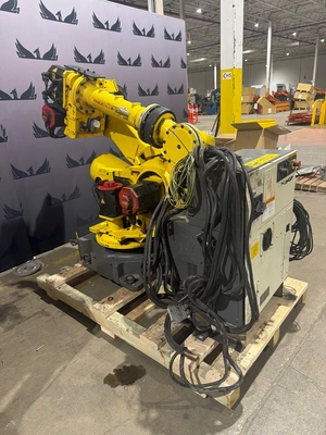 USED 2014 FANUC R-2000IB/210F + R30IB