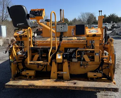 Used 2018 LEEBOY PF1510B Asphalt Pavers Kentucky US | Proxy Equipment #1388905