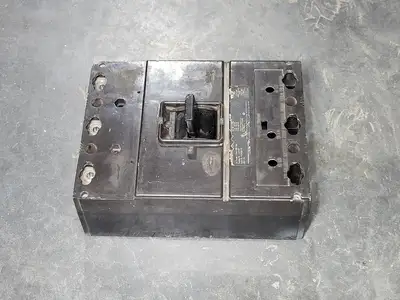Used WESTINGHOUSE LA3400F Switchgears British Columbia CA | Lenmark #409172