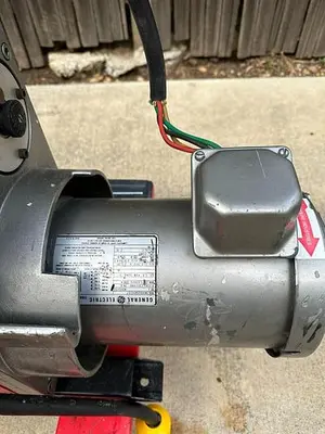 EDWARDS E2M40 HIGH VACUUM PUMP 40 TWO STAGE