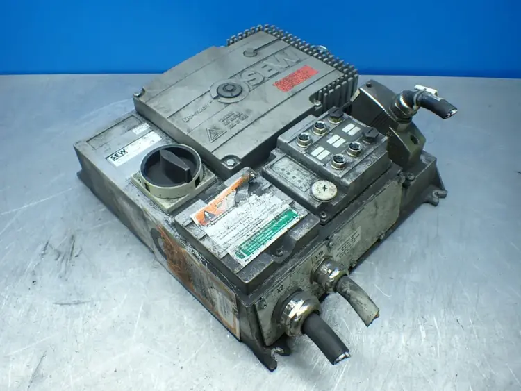 Used SEW EURODRIVE MQD32A/MM30C/Z38G0/AGB1 PLC Input & Output Ohio US | HGR 24 #838794
