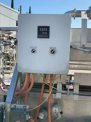 Used _UNKNOWN_ _UNKNOWN_ Overflow Pressure Gravity Liquid Fillers California US | Machinery & Equipment #1373217