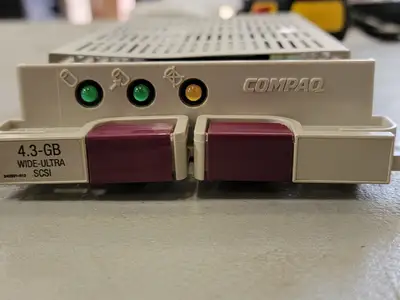 USED COMPAQ 272577-001