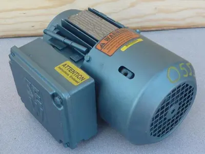 USED SEW EURODRIVE DT71D6BMG05HR