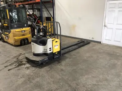 USED 2015 CROWN PE4500-60