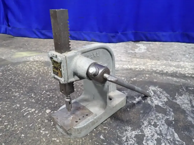 Used DAKE X Arbor Presses Ohio US | HGR 24 #1147668