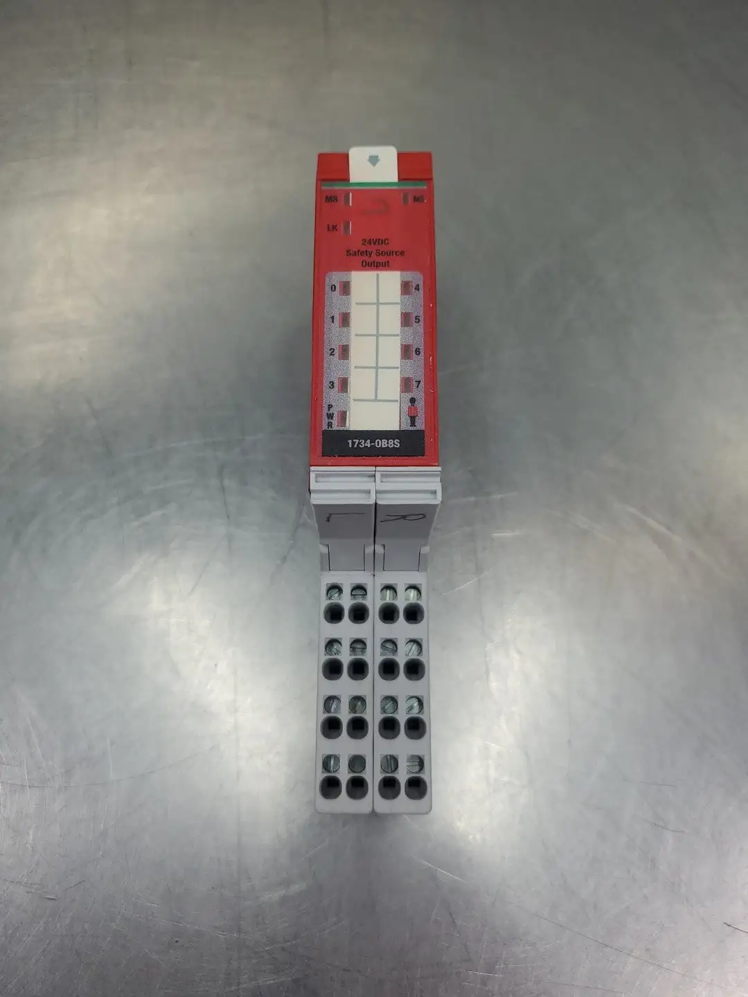 USED Allen-Bradley 1734-OB8S/B Point I/O Safety Output Module